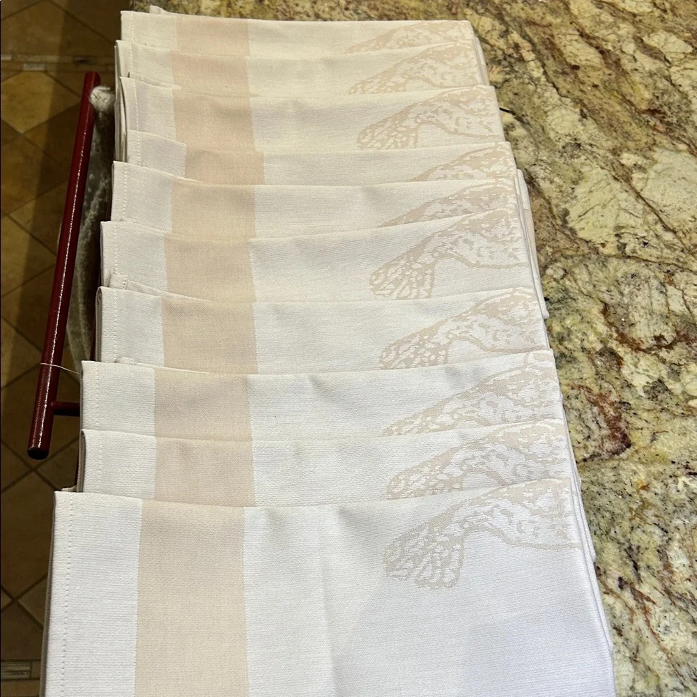 Elegant Cream Hummingbird Napkins New and Never Used; 10 Large Size (22” by 22”)